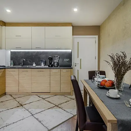 Apartment Super Stars *